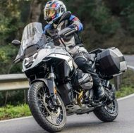 Huse laterale pentru motociclete SHAD EXPANDABLE SH38X CARBON