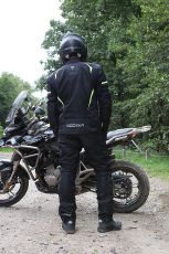 Αθλητικό καλοκαιρινό μπουφάν μοτοσικλέτας με αδιάβροχη μεμβράνη Modeka Yannik Air Μαύρο/Κίτρινο