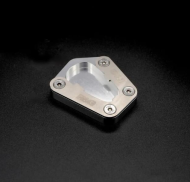 Адаптер за странична стойка R&G RACING Side Stand Shoe - Triumph Speed Triple 1200 RS/RR