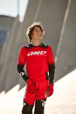 Motocross gloves ONE INDUSTRIES X-197 HALT RED